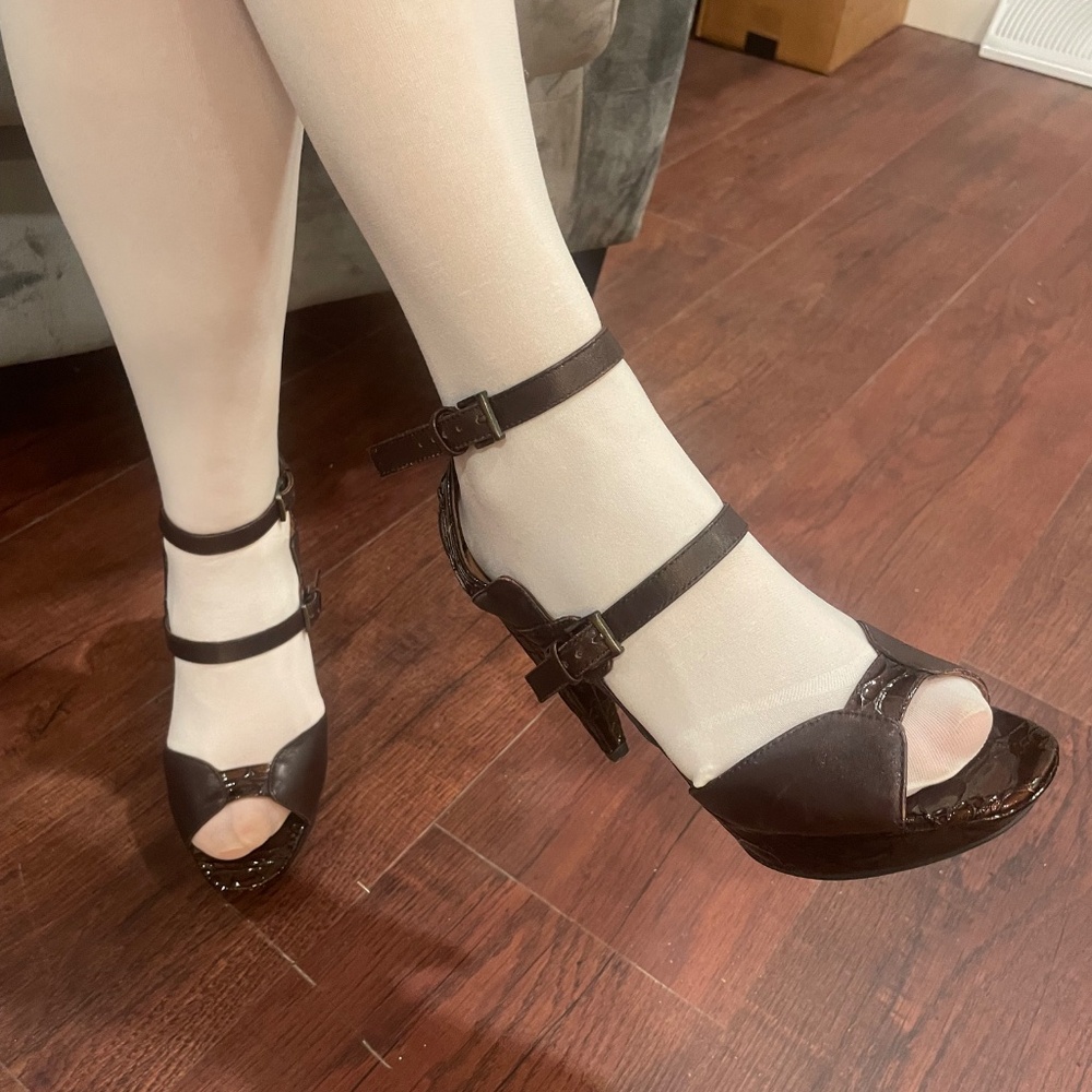 LANVIN Brown Buckled High Heel Sandals - Picture 5 of 8